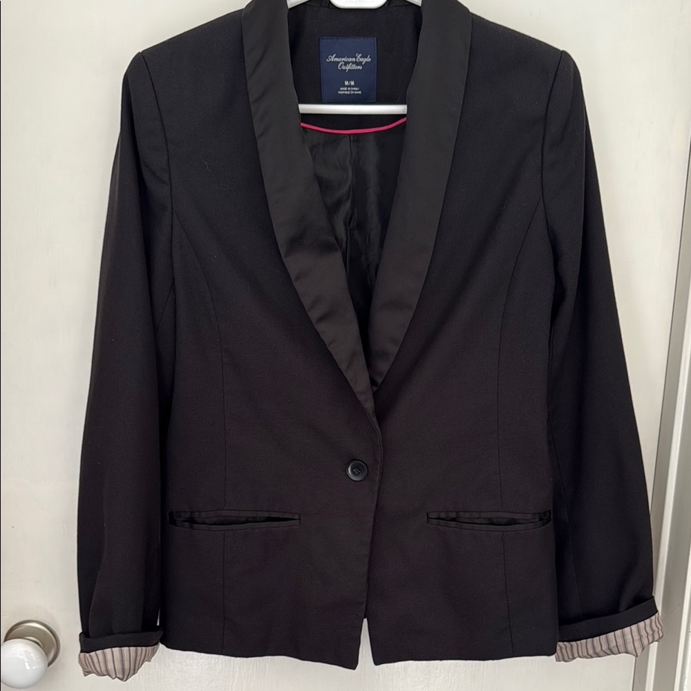American Eagle Outfitters Black Women's Blazer - medium